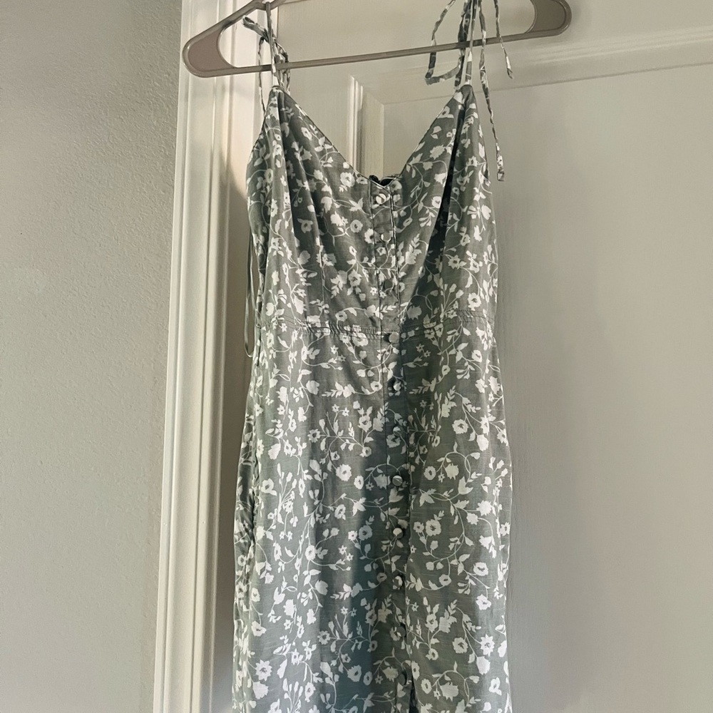 Floral green dress!